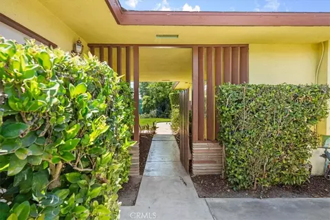 Exterior - 306 E Hawthorne, Ontario, CA 91764 photo 3 of 8