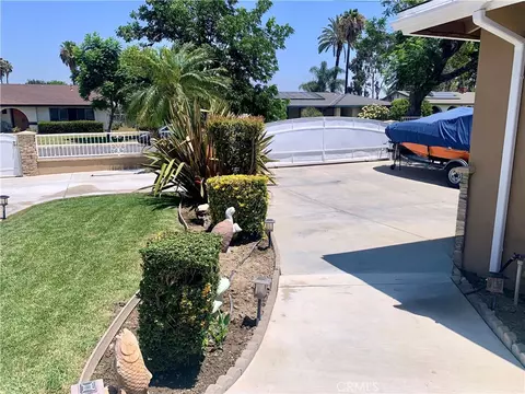 Exterior - 4751 Howard, Montclair, CA 91763 photo 10 of 19