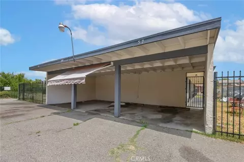 595 W Shamrock St, Rialto, CA 92376 photo 7