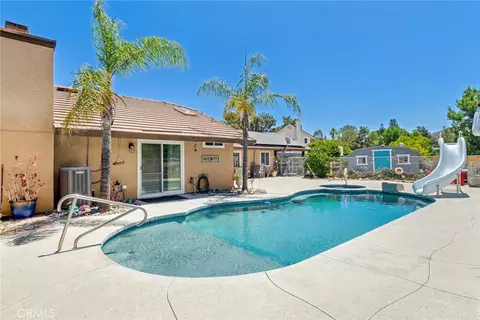 Exterior - 18563 Chickory, Riverside, CA 92504 photo 5 of 10