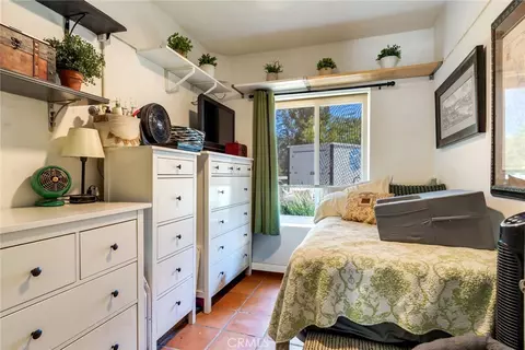 Bedroom - 18563 Chickory, Riverside, CA 92504 photo 4 of 4