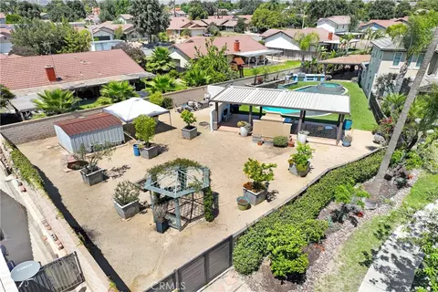 View/Area - 923 Denise, Redlands, CA 92374 photo 4 of 4