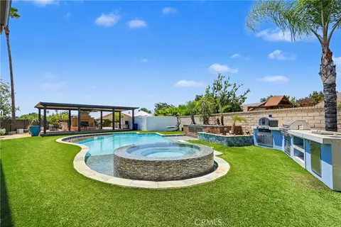 Exterior - 923 Denise, Redlands, CA 92374 photo 5 of 16