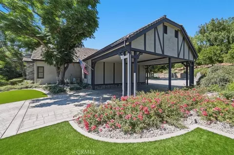 Exterior - 2445 Rolling Ridge Rd, Riverside, CA 92506 photo 6 of 21