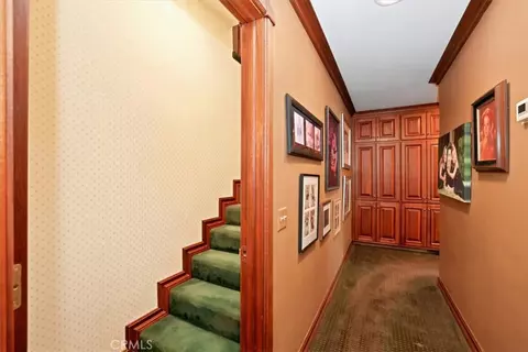 Entry Way - 2445 Rolling Ridge Rd, Riverside, CA 92506 photo 4 of 6