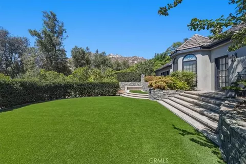 Exterior - 2445 Rolling Ridge Rd, Riverside, CA 92506 photo 16 of 21