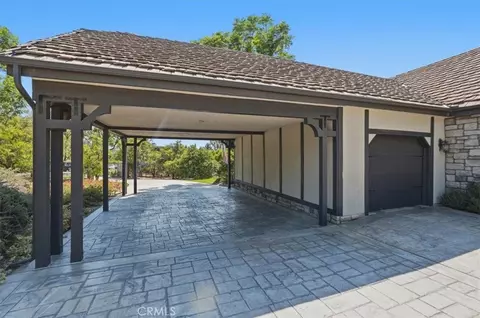 Exterior - 2445 Rolling Ridge Rd, Riverside, CA 92506 photo 8 of 21