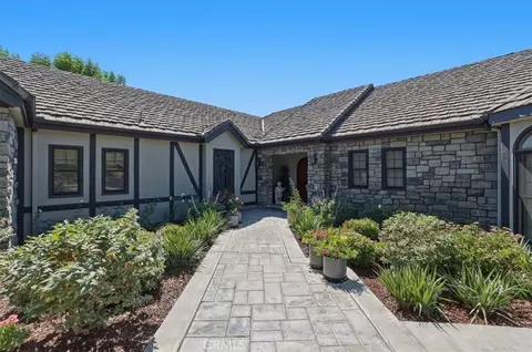 Exterior - 2445 Rolling Ridge Rd, Riverside, CA 92506 photo 11 of 21