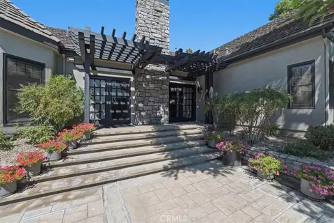 Exterior - 2445 Rolling Ridge Rd, Riverside, CA 92506 photo 13 of 21