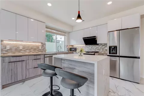 Kitchen - 355 E California #3, Pasadena, CA 91106 photo 1 of 3