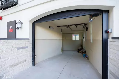 Exterior - 355 E California #3, Pasadena, CA 91106 photo 5 of 14