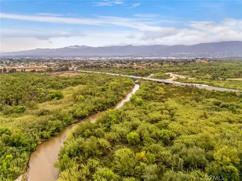 View/Area - 3998 Bluff, Norco, CA 92860 photo 10 of 10