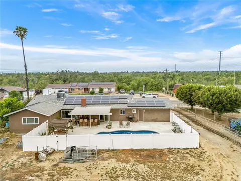 View/Area - 3998 Bluff, Norco, CA 92860 photo 2 of 10