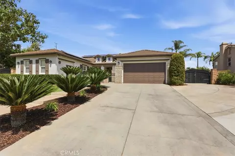 1125 Pamplona, Riverside, CA 92508