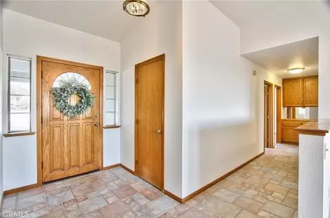 Entry Way - 8441 Sierra Vis, Phelan, CA 92371 photo 1 of 2