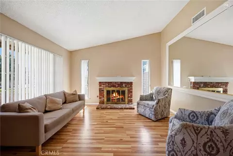 1246 Versailles Cir, Riverside, CA 92506 photo 10