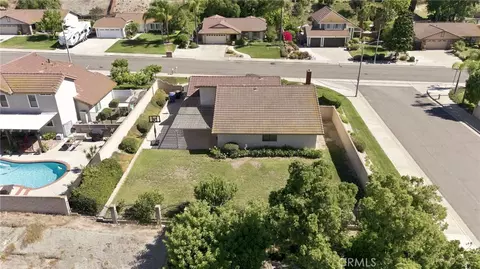 1246 Versailles Cir, Riverside, CA 92506 photo 46