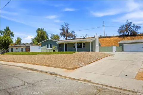 Exterior - 3682 Mt Vernon, Riverside, CA 92507 photo 2 of 8