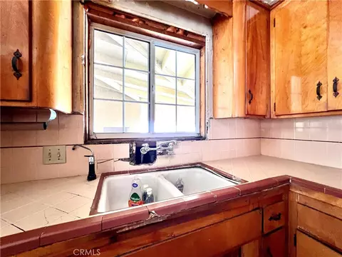 5459 Cambridge, Montclair, CA 91763 photo 8
