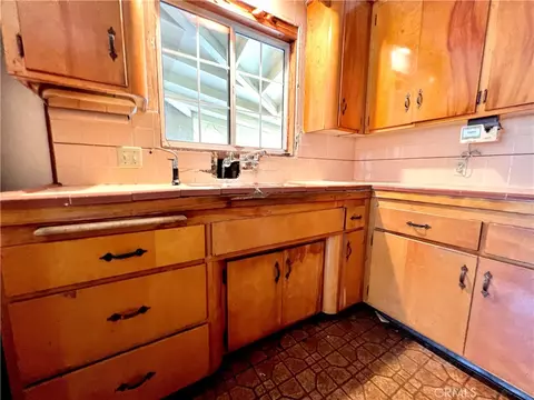 5459 Cambridge, Montclair, CA 91763 photo 9