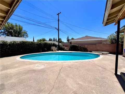 5459 Cambridge, Montclair, CA 91763 photo 4