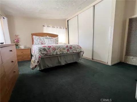Bedroom - 10001 Vine St, Bloomington, CA 92316 photo 3 of 7