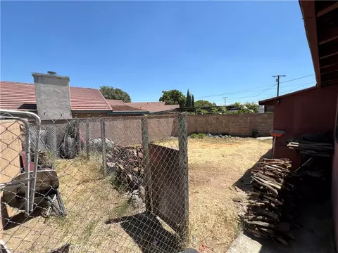 Exterior - 10001 Vine St, Bloomington, CA 92316 photo 10 of 10