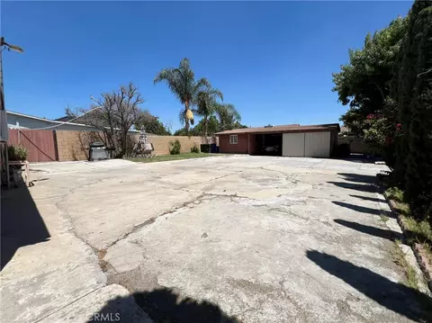 Exterior - 10001 Vine St, Bloomington, CA 92316 photo 5 of 10