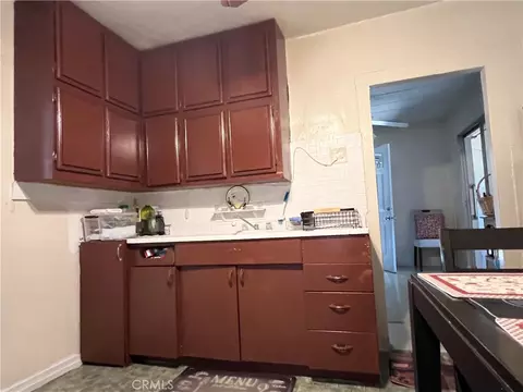 Kitchen - 10001 Vine St, Bloomington, CA 92316 photo 2 of 3