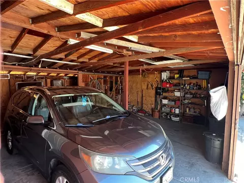Exterior - 10001 Vine St, Bloomington, CA 92316 photo 6 of 10