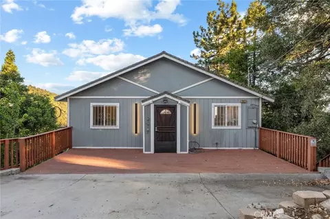 Exterior - 23377 Crestview, Crestline, CA 92325 photo 4 of 13