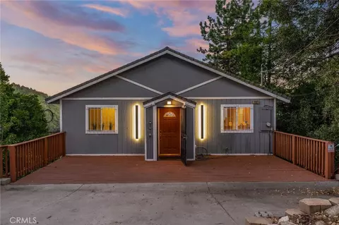 Exterior - 23377 Crestview, Crestline, CA 92325 photo 2 of 13