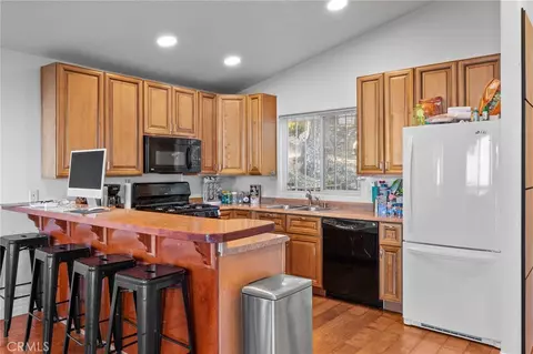 23377 Crestview, Crestline, CA 92325 photo 29