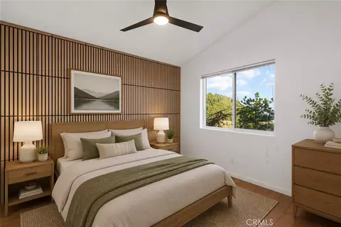 Bedroom - 23377 Crestview, Crestline, CA 92325 photo 1 of 10