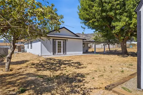 Exterior - 21009 Brentwood, Tehachapi, CA 93561 photo 10 of 12