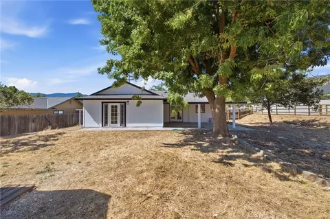 Exterior - 21009 Brentwood, Tehachapi, CA 93561 photo 12 of 12