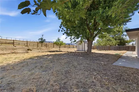 Exterior - 21009 Brentwood, Tehachapi, CA 93561 photo 6 of 12