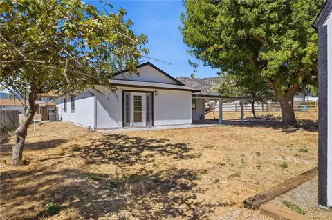 Exterior - 21009 Brentwood, Tehachapi, CA 93561 photo 10 of 12