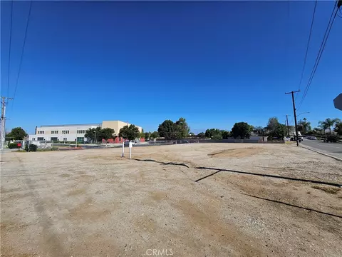 6411 Arlington, Riverside, CA 92504 photo 2