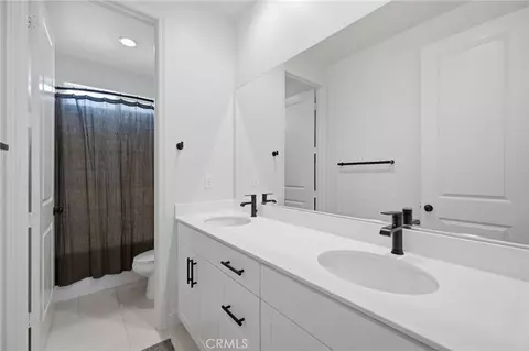 Bath - 1238 Matterhorn, Riverside, CA 92506 photo 5 of 5