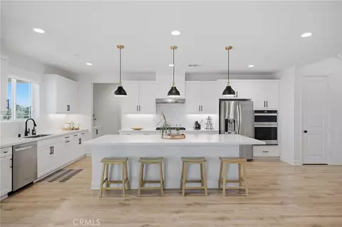 Kitchen - 1238 Matterhorn, Riverside, CA 92506 photo 2 of 4