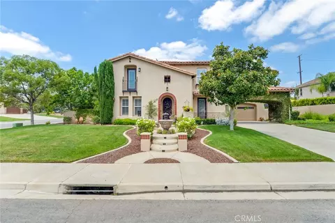 Exterior - 1261 Pamplona Dr, Riverside, CA 92508 photo 10 of 10