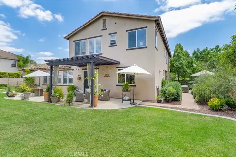 Exterior - 1261 Pamplona Dr, Riverside, CA 92508 photo 7 of 10