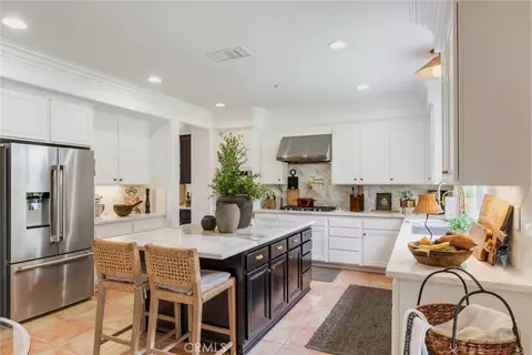 Kitchen - 1261 Pamplona Dr, Riverside, CA 92508 photo 4 of 5