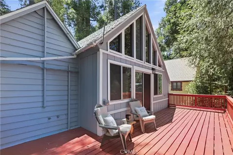 Exterior - 23388 Knapps Cutoff, Crestline, CA 92325 photo 5 of 11