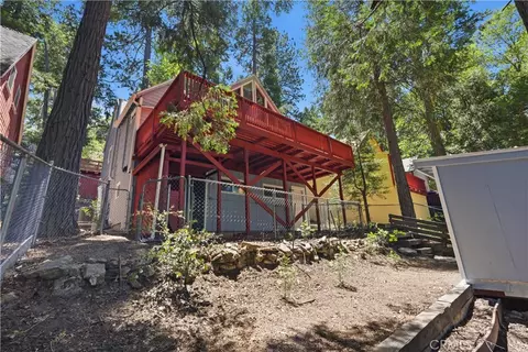 Exterior - 23388 Knapps Cutoff, Crestline, CA 92325 photo 8 of 11