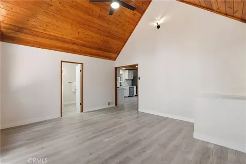 Living - 23388 Knapps Cutoff, Crestline, CA 92325 photo 2 of 5