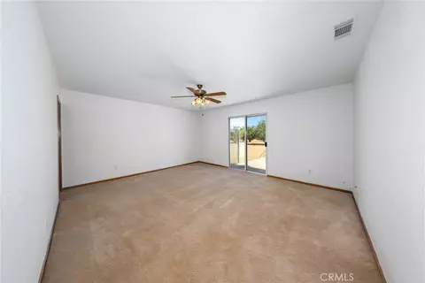 15532 Larch, Hesperia, CA 92345 photo 22