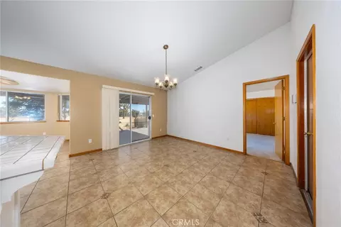 15532 Larch, Hesperia, CA 92345 photo 8