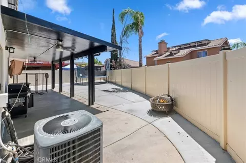 Exterior - 1327 Carriage Ln, Perris, CA 92571 photo 9 of 9